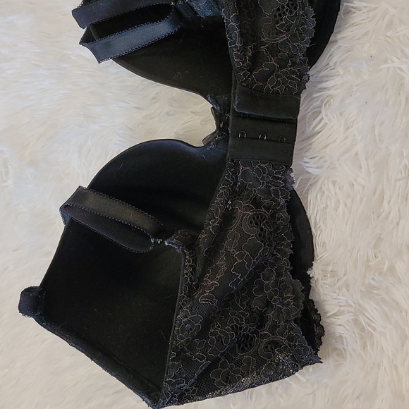 Victoria's Secret perfect coverage bra - Picture 3 of 5